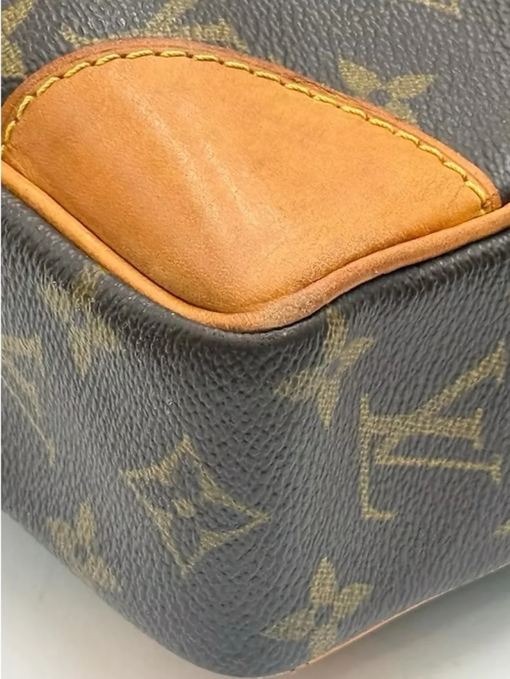 Louis Vuitton porte documents